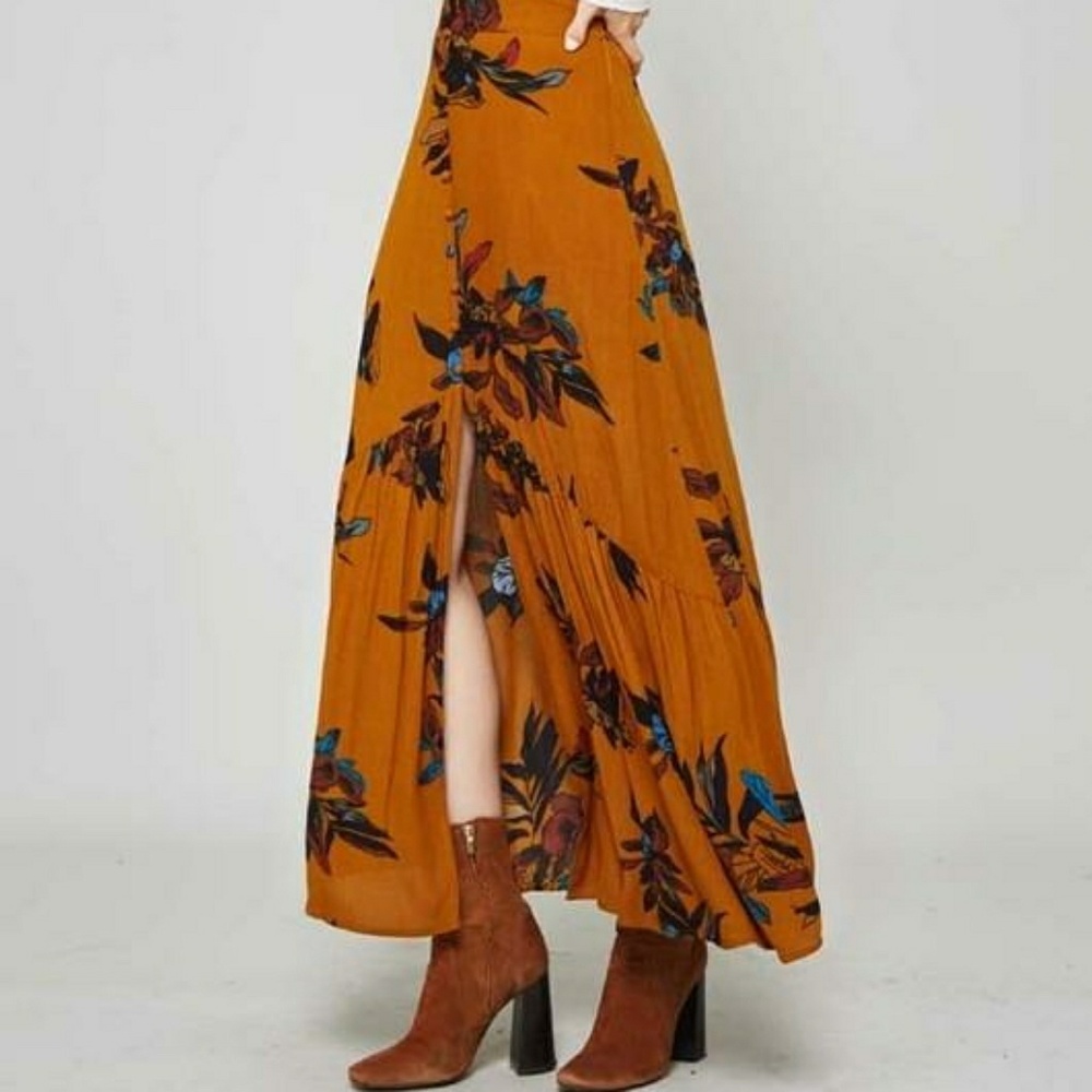 Floral midi skirt